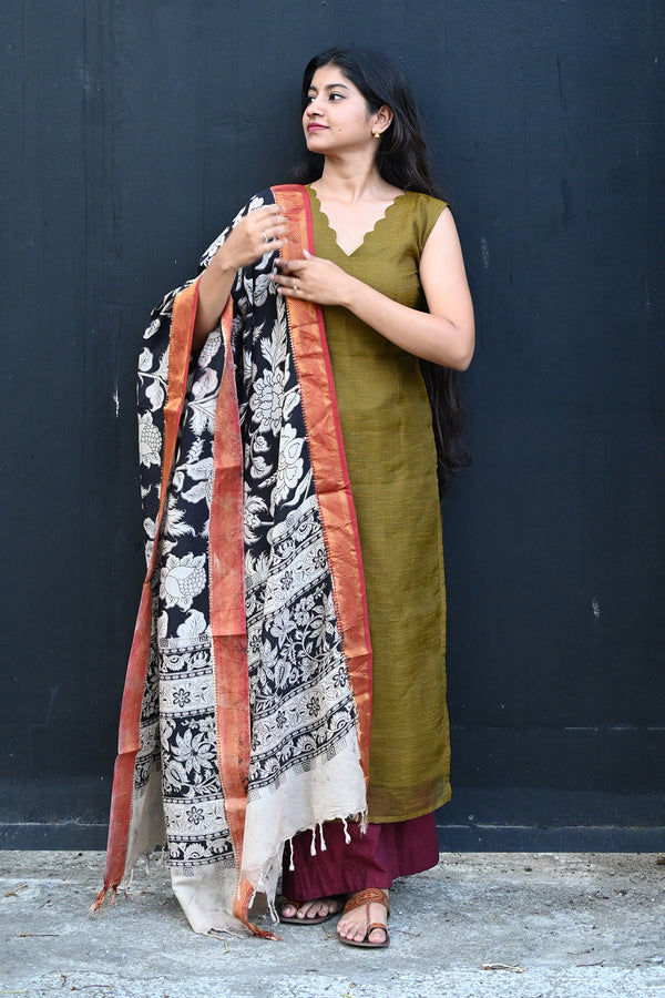 Mehendi Gold Top and Kalamkari Dupatta
