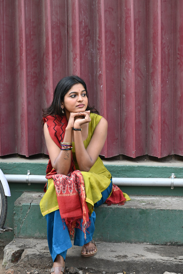 Green Pure Chanderi Top and Maheshwari Dupatta with Bottom